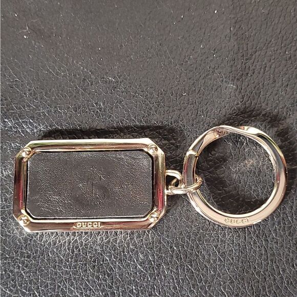 Gucci Leather Embossed Dog Tag KeyChain/Bag Charm GIFTABLE PRISTINE COND… - Picture 10 of 16